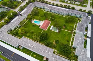 4715 Bay St NE, Saint Petersburg, FL 33703 - Photo 7