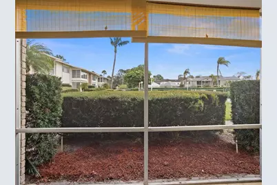 8303 Bardmoor Boulevard #105, Seminole, FL 33777 - Photo 11