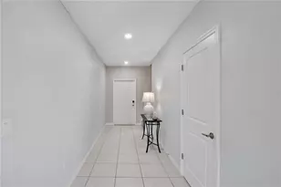 1773 Yellow Trl, Lakeland, FL 33801 - Photo 5