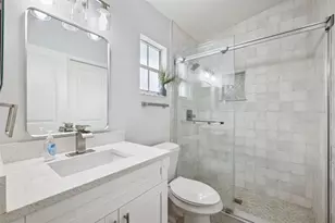 311 Poinsettia Rd, Anna Maria, FL 34216 - Photo 23