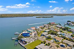 330 176th Ave Cir, Redington Shores, FL 33708 - Photo 1
