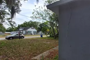 3718 19th Ave S, Saint Petersburg, FL 33711 - Photo 23