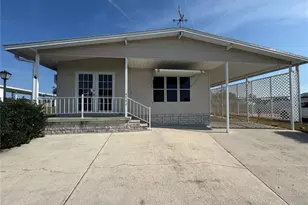 4742 Stuey Dr, Zephyrhills, FL 33541 - Photo 1