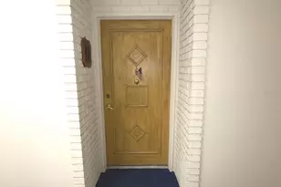 100 Bluff View Dr, Belleair Bluffs, FL 33770 - Photo 15