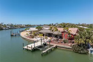 351 S Julia Cir, Saint Pete Beach, FL 33706 - Photo 67