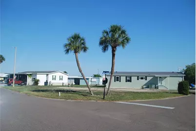102 Saint Martins Way, Apollo Beach, FL 33572 - Photo 1