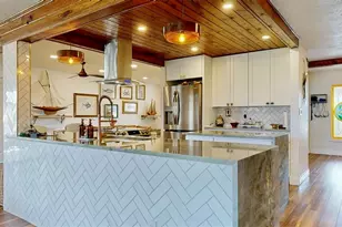 6780 14th Way S, Saint Petersburg, FL 33705 - Photo 5