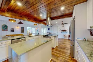 6780 14th Way S, Saint Petersburg, FL 33705 - Photo 19