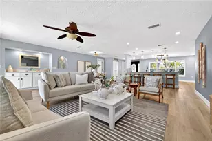 6410 3rd Palm Point, Saint Pete Beach, FL 33706 - Photo 13