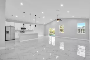 122 Jennifer Dr, Rotonda West, FL 33947 - Photo 5