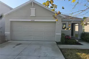 36562 Silver Maize Dr, Dade City, FL 33525 - Photo 5