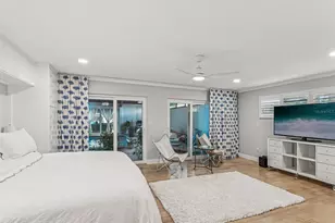 8693 15th St N, Saint Petersburg, FL 33702 - Photo 23