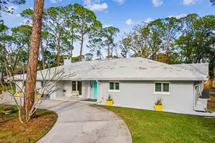 8693 15th St N, Saint Petersburg, FL 33702 - Photo 3