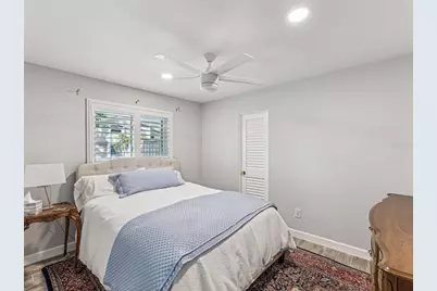 8693 15th Street N, Saint Petersburg, FL 33702 - Photo 51