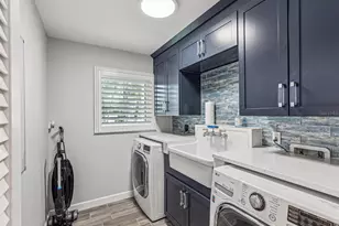 8693 15th St N, Saint Petersburg, FL 33702 - Photo 49