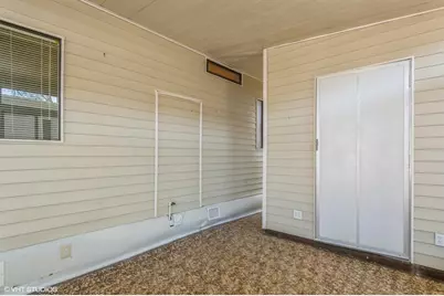 238 Pelican Drive N, Oldsmar, FL 34677 - Photo 37