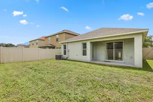 7233 Lumber Port Dr, Ruskin, FL 33573 - Photo 25