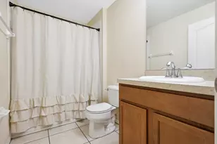 7233 Lumber Port Dr, Ruskin, FL 33573 - Photo 21