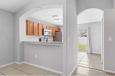 7233 Lumber Port Drive, Ruskin, FL 33573 - Photo 11