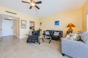 880 Mandalay Ave, Clearwater Beach, FL 33767 - Photo 17