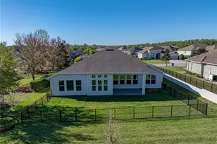 34411 Sahalee Loop, Dade City, FL 33525 - Photo 59