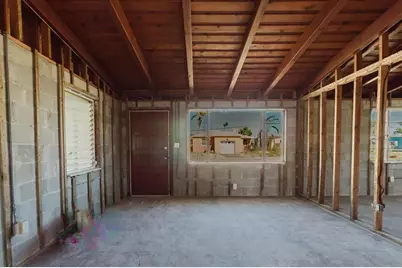 596 S Bayshore Dr, Madeira Beach, FL 33708 - Photo 9