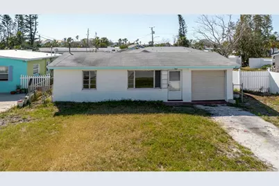 596 S Bayshore Dr, Madeira Beach, FL 33708 - Photo 27