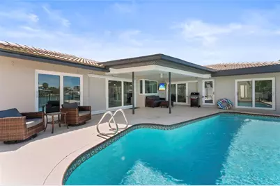 340 Palm Island NE, Clearwater, FL 33767 - Photo 27