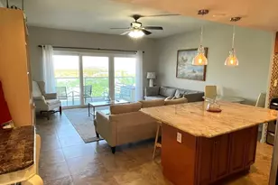 880 Mandalay Ave, Clearwater Beach, FL 33767 - Photo 3