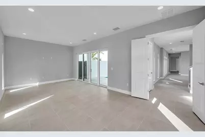 6023 Cat Claw Lane, Bradenton, FL 34210 - Photo 11