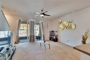 708 Barclay Wood Dr, Ruskin, FL 33570 - Photo 7