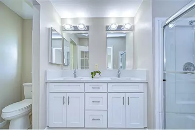 37530 Corey Lewis Avenue, Zephyrhills, FL 33541 - Photo 21