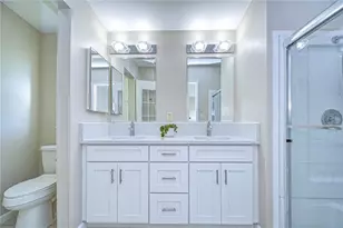 37530 Corey Lewis Ave, Zephyrhills, FL 33541 - Photo 21