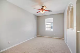 6036 Fishhawk Crossing Blvd, Lithia, FL 33547 - Photo 11