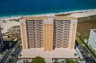 1270 Gulf Blvd, Clearwater Beach, FL 33767 - Photo 3