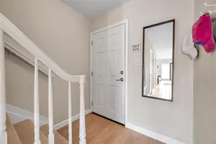 4766 Snook Dr SE, Saint Petersburg, FL 33705 - Photo 3