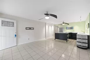 426 32nd Ave N, Saint Petersburg, FL 33704 - Photo 5