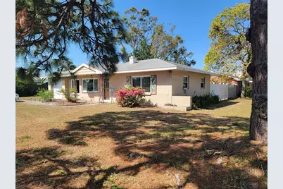 2850 41st Street N, Saint Petersburg, FL 33713 - Photo 1