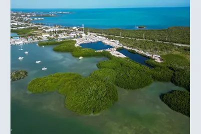 13900 Overseas Hwy, Marathon, FL 33050 - Photo 35