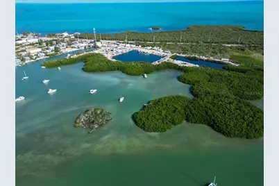 13900 Overseas Hwy, Marathon, FL 33050 - Photo 17