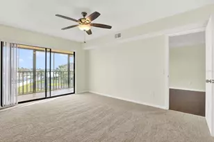 8711 Blind Pass Rd, Saint Petersburg, FL 33706 - Photo 9