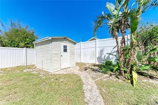 412 River Blvd S, Nokomis, FL 34275 - Photo 23