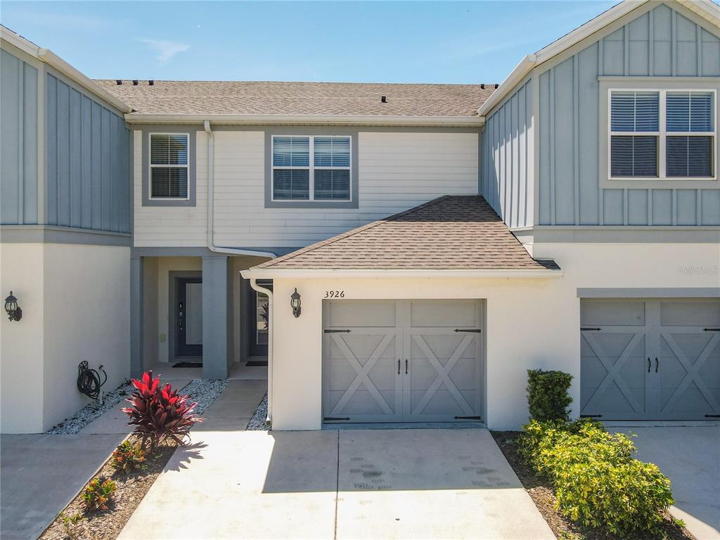 3926 Grassland Dr main architectural view