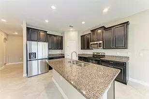 9917 Ivory Dr, Ruskin, FL 33573 - Photo 13