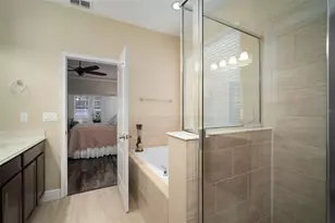 513 Manns Harbor Dr, Apollo Beach, FL 33572 - Photo 43