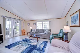 3051 Shady Creek Dr, Wesley Chapel, FL 33543 - Photo 19