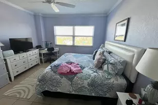 880 Mandalay Ave, Clearwater Beach, FL 33767 - Photo 25