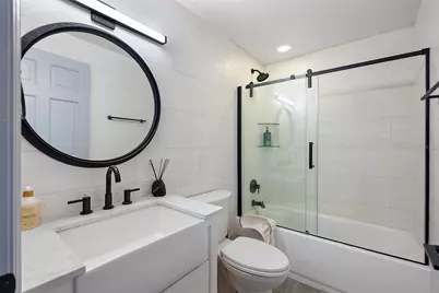 215 Central Avenue #4H, Saint Petersburg, FL 33701 - Photo 21