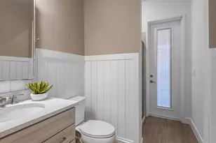 9825 Autumn Rdg Ave, Riverview, FL 33578 - Photo 11