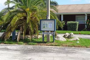 665 54th St S, Gulfport, FL 33707 - Photo 25